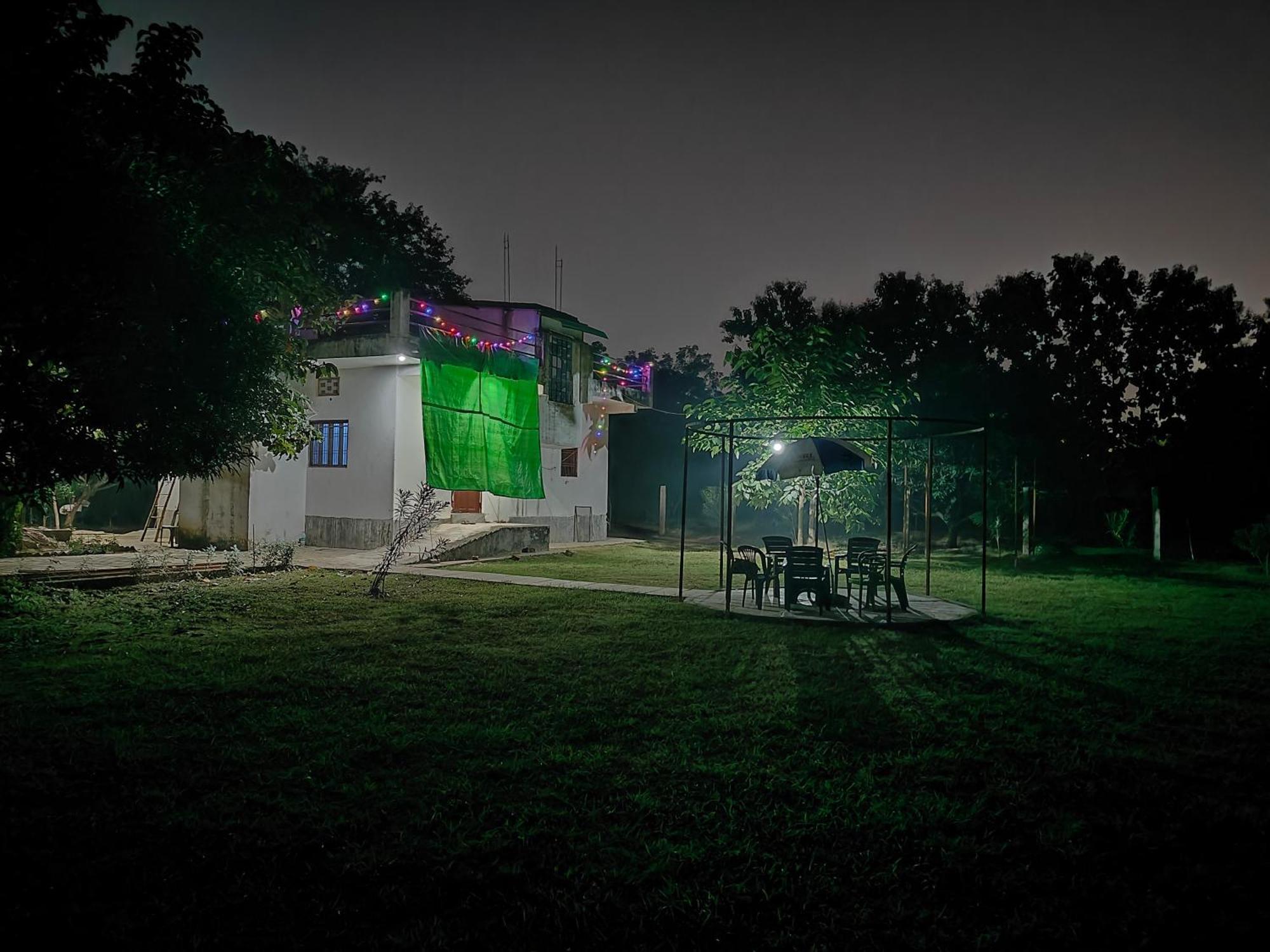 Nature Homestay Varanasi Exterior foto